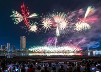 Đà Nẵng đấu giá đất xây Tổ hợp lễ hội pháo hoa 11.000 tỷ đồng