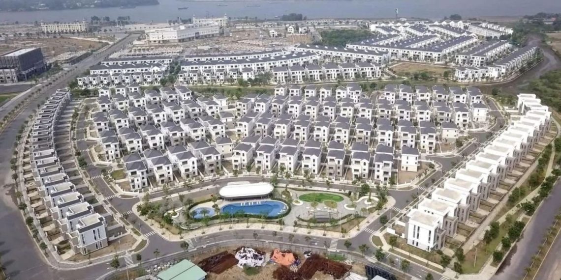 Tín dụng bất động sản tăng mạnh: Mừng hay lo?