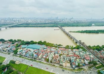 Tạo điều kiện thuận lợi để Thành phố Hà Nội triển khai phát triển trục sông Hồng