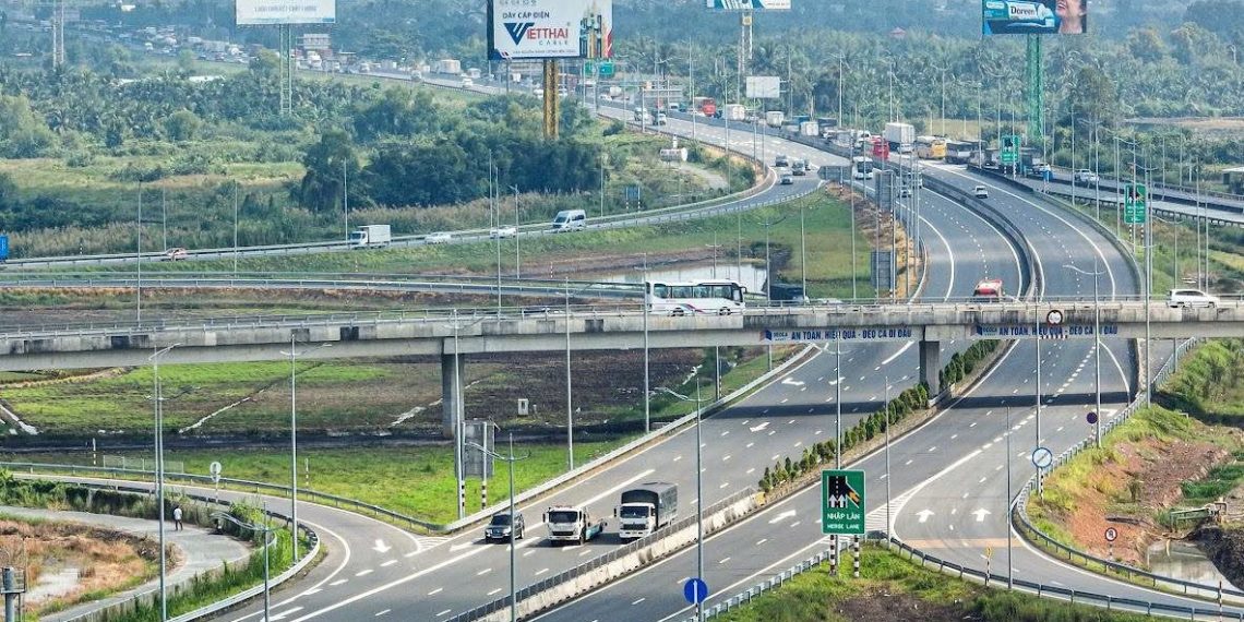 Tập đoàn Đèo Cả được giao nghiên cứu đề xuất dự án ĐT.827E theo phương thức PPP