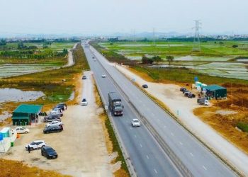 Rút ngắn tối đa thủ tục, khẩn trương hoàn thành xây trạm dừng nghỉ trên cao tốc