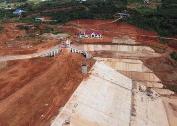 Quyết liệt tháo gỡ vướng mắc, xử lý dứt điểm các dự án tồn đọng kéo dài