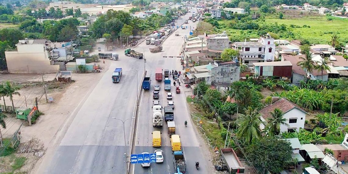 Cần hơn 64,6 ngàn tỷ đồng cho các dự án giao thông kết nối vùng và Sân bay Long Thành