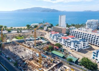Những dự án biểu tượng lãng phí tại phố biển Nha Trang