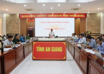 Thủ tướng biểu dương tỉnh An Giang thực hiện tốt dự án đầu tư xây dựng đường bộ cao tốc Châu Đốc – Cần Thơ – Sóc Trăng