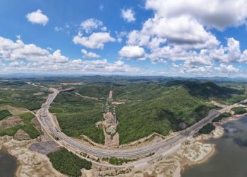 Thông tuyến cao tốc từ Hà Nội đến Đà Nẵng vào ngày 19/8