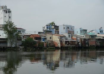 TP.Hồ Chí Minh quyết tâm triển khai Đề án chỉnh trang đô thị khu vực nhà trên và ven sông, kênh, rạch