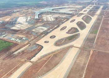 Bộ trưởng Bộ Xây dựng: Bám sát tiến độ, nỗ lực thông toàn tuyến 3.000 km cao tốc vào 19/12