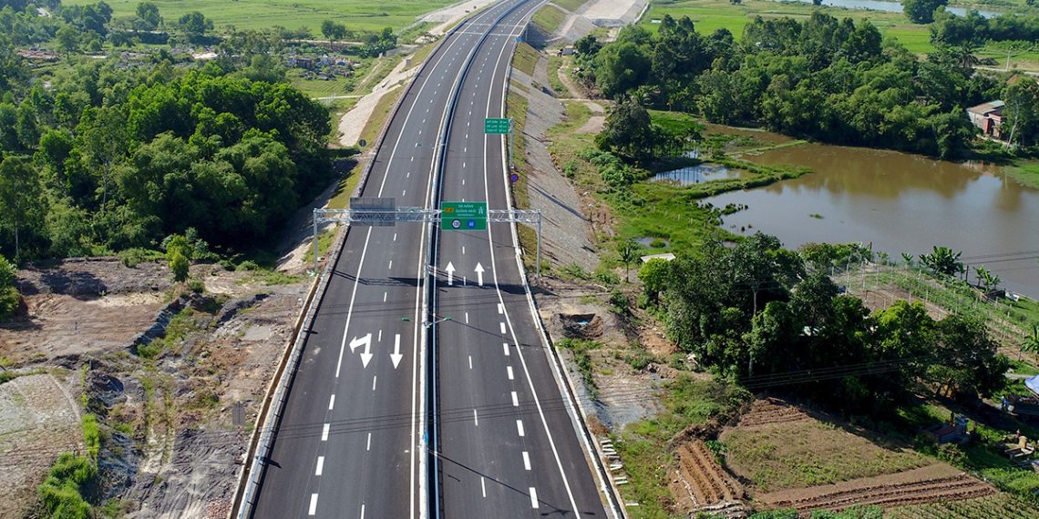 Triển khai đầu tư xây dựng đường bộ cao tốc Quy Nhơn – Pleiku