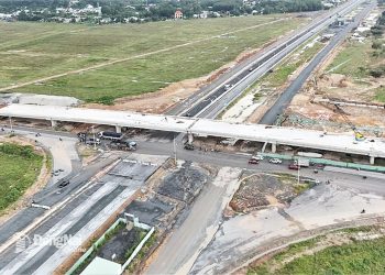 Đồng Nai đang triển khai đầu tư 13 tuyến đường kết nối Thành phố Hồ Chí Minh với Đồng Nai