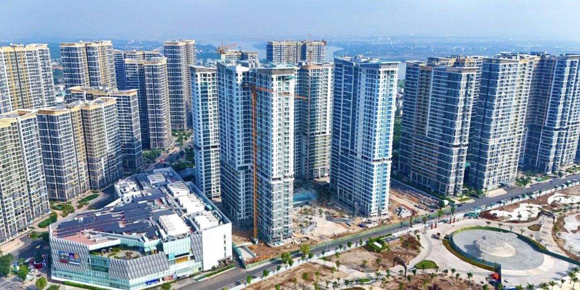 Thực hiện các giải pháp để tăng nguồn cung và giảm giá nhà ở, bất động sản