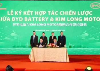 Động thổ xây dựng nhà máy sản xuất pin ô tô điện trị giá 130 triệu USD tại TP Huế